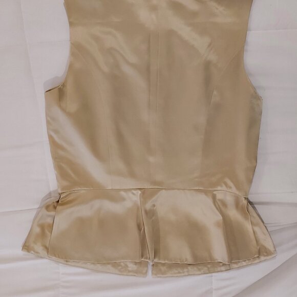 NWT Elegant Cream Embroidered Blouse - Picture 8 of 8